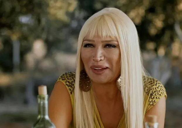 Sandık Kokusu'nun 'Filiz'i Demet Akbağ'dan çarpıcı itiraf. Vücudundaki en sevmediği yeri açıkladı - Resim: 27